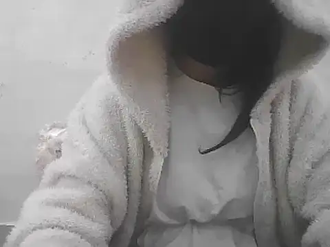 Snapshot of Pie066_ chatting on January 3, 5:06 am Pie066  online show from January 3, 5:06 am