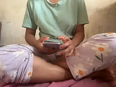 Snapshot of Pie066_ chatting on September 24, 1:53 am Pie066  online show from September 24, 1:53 am