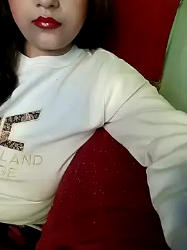 Snapshot of Sexy_Queen6 chatting on December 5, 4:55 pm Sexy Queen6 online show from December 5, 4:55 pm