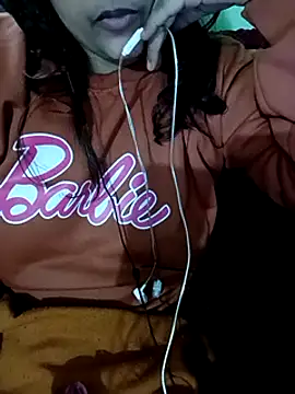 Snapshot of Sexy_Queen6 chatting on December 19, 5:40 pm Sexy Queen6 online show from December 19, 5:40 pm