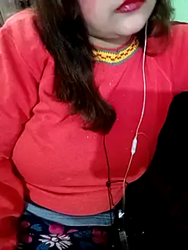 Snapshot of Sexy_Queen6 chatting on December 22, 7:31 pm Sexy Queen6 online show from December 22, 7:31 pm