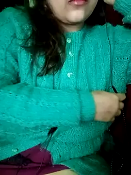 Snapshot of Sexy_Queen6 chatting on January 9, 12:35 am Sexy Queen6 online show from January 9, 12:35 am