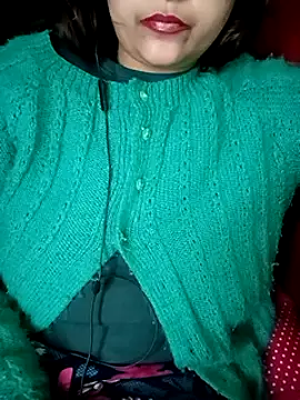 Snapshot of Sexy_Queen6 chatting on January 11, 11:56 pm Sexy Queen6 online show from January 11, 11:56 pm