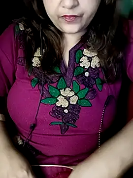 Snapshot of Sexy_Queen6 chatting on January 29, 6:50 pm Sexy Queen6 online show from January 29, 6:50 pm