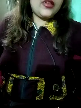 Snapshot of Sexy_Queen6 chatting on February 1, 6:21 am Sexy Queen6 online show from February 1, 6:21 am