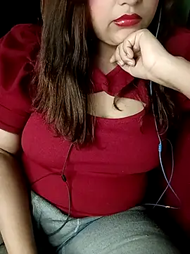 Snapshot of Sexy_Queen6 chatting on February 24, 8:58 pm Sexy Queen6 online show from February 24, 8:58 pm