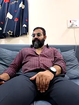 Fun Guuy online show from February 13, 5:47 am