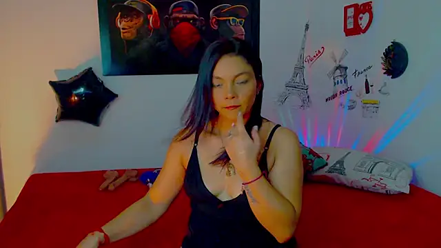 Snapshot of amii777 chatting on December 17, 6:02 am amii777 online show from December 17, 6:02 am