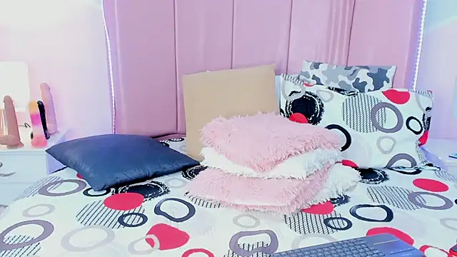 Krystal cambell1 online show from February 28, 8:21 pm