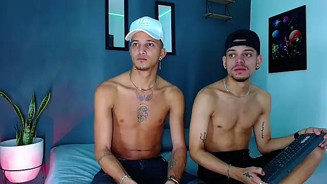 Friendsofeverything  online show from December 2, 12:29 pm