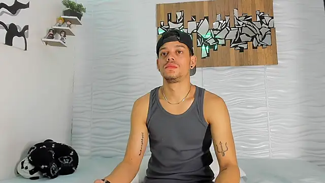 Friendsofeverything  online show from September 11, 1:44 pm