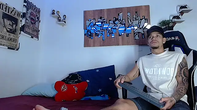 Friendsofeverything  online show from April 10, 2:22 pm