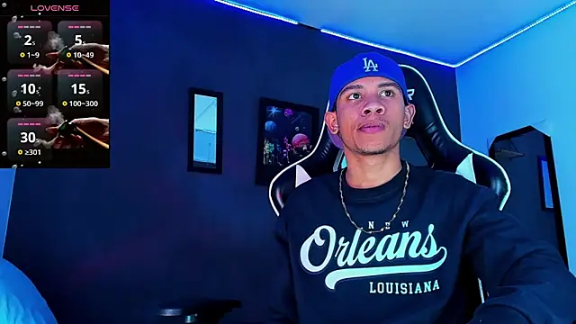 Romancartier 1 online show from February 7, 4:06 am