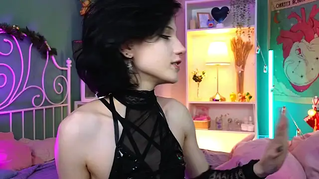 dark vamp  online show from December 20, 9:17 pm