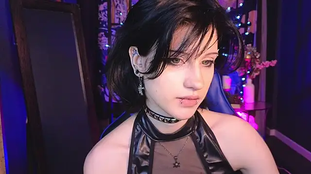 dark vamp  online show from February 10, 2:41 am