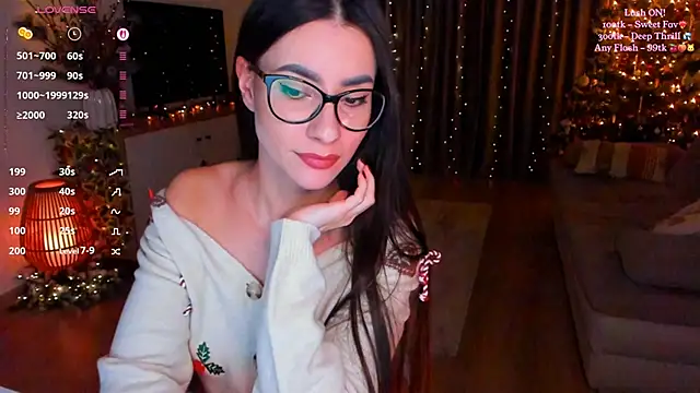 Snapshot of Miss_A chatting on December 20, 2:40 am Miss A online show from December 20, 2:40 am