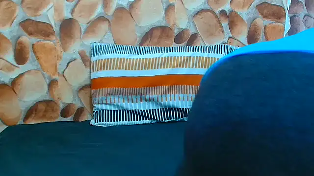 AfricanBigAssxx98 online show from October 25, 9:39 am