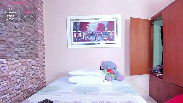 Snapshot of mariana_mauricio_hot chatting on March 23, 2:37 am mariana mauricio hot online show from March 23, 2:37 am