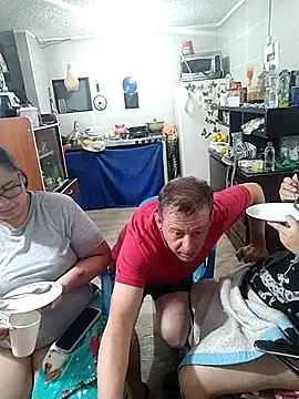 Snapshot of ZuriandAlex chatting on February 18, 4:48 am ZuriandAlex online show from February 18, 4:48 am