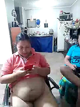 Snapshot of ZuriandAlex chatting on February 28, 11:45 pm ZuriandAlex online show from February 28, 11:45 pm