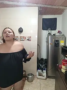 ZuriandAlex online show from April 6, 4:32 am