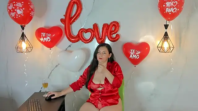 Snapshot of angelswets chatting on February 14, 5:57 pm angelswets online show from February 14, 5:57 pm