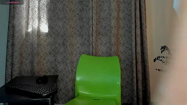 Snapshot of angelswets chatting on September 11, 2:17 pm angelswets online show from September 11, 2:17 pm