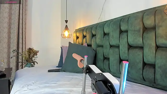 Snapshot of angelswets chatting on October 4, 2:26 pm angelswets online show from October 4, 2:26 pm