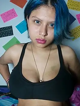 Snapshot of azulzulix chatting on March 16, 5:17 pm azulzulix online show from March 16, 5:17 pm