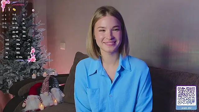 Snapshot of Starlit_Eternity chatting on December 6, 3:44 pm Starlit Eternity online show from December 6, 3:44 pm