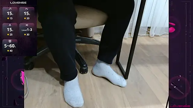 Snapshot of analanall chatting on February 3, 6:17 pm analanall online show from February 3, 6:17 pm