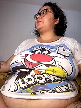 Snapshot of CinnamonCookiez chatting on November 27, 4:14 am CinnamonCookiez online show from November 27, 4:14 am