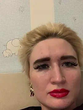 Charlotteeroseee online show from February 10, 3:53 pm