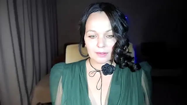 WitchBlueRose online show from October 21, 5:13 pm