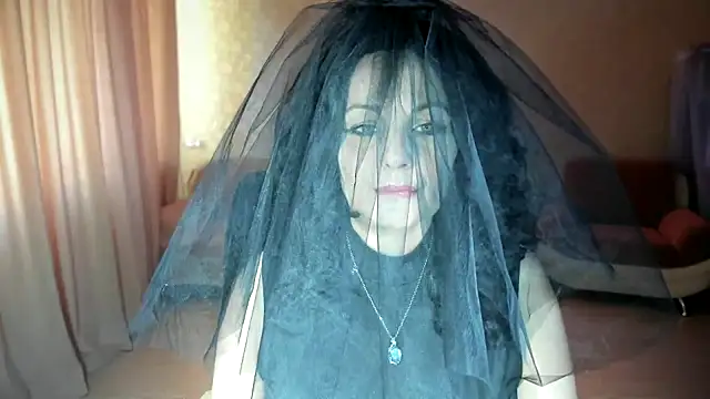 WitchBlueRose online show from November 4, 9:41 am