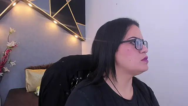 brigittemiller online show from February 18, 1:34 am