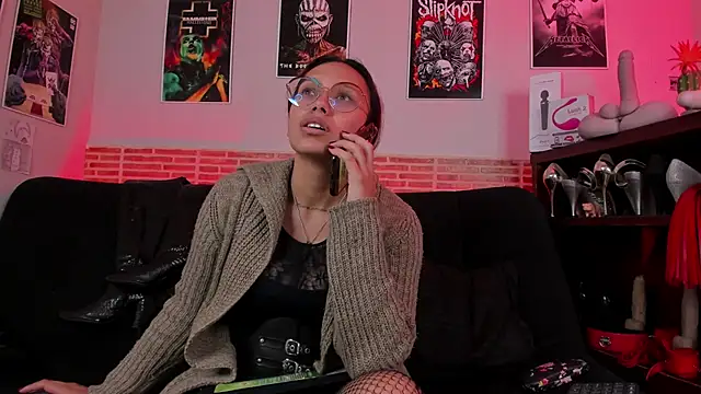 lilith-deveraux online show from March 13, 12:56 pm