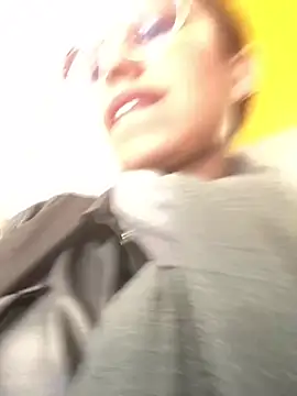 lilith-deveraux online show from March 15, 12:34 pm