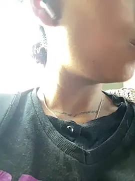 lilith-deveraux online show from March 19, 12:12 pm