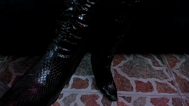 lilith-deveraux online show from September 13, 3:06 am