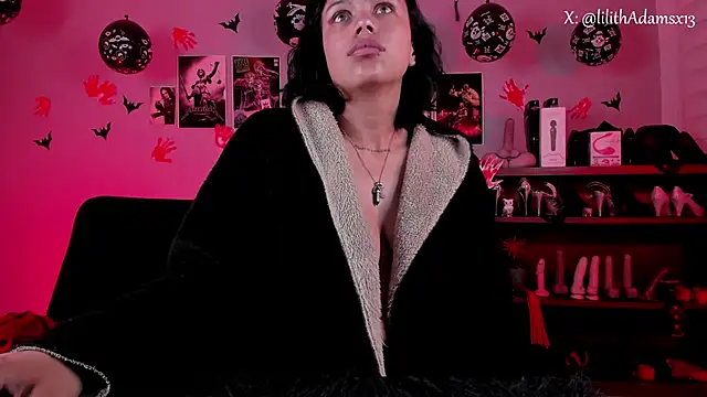 lilith-deveraux online show from November 14, 11:20 am