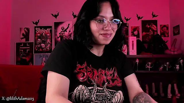 lilith-deveraux online show from March 21, 8:19 am