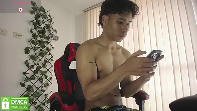 darkviper26 online show from February 1, 3:21 pm