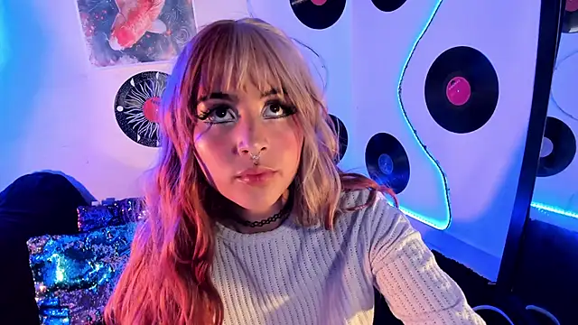 Snapshot of _dahian14_ chatting on March 8, 4:23 am dahian14 online show from March 8, 4:23 am