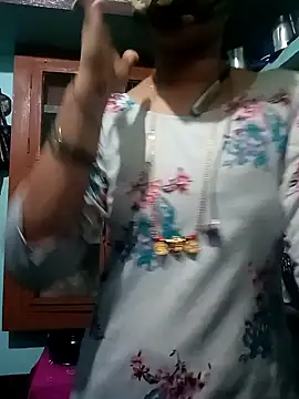 gunjan22 online show from December 18, 6:10 am