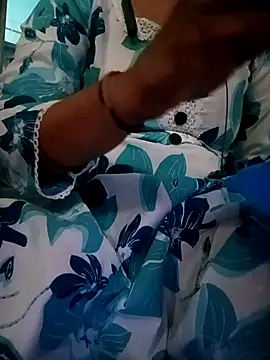 gunjan22 online show from September 17, 9:55 am