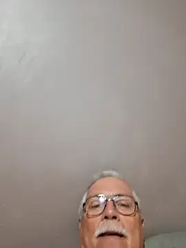 NawtyB1965 online show from April 10, 4:06 am