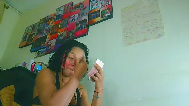 Samary thomas online show from April 12, 1:43 am