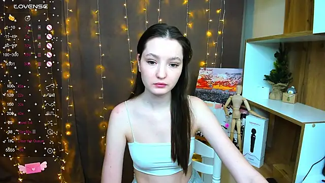 Fairyy Moon online show from December 15, 10:50 am