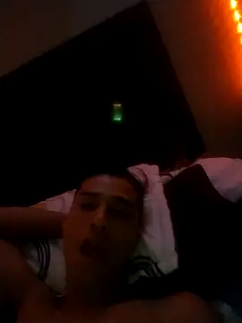 Snapshot of bab_boy_777 chatting on December 28, 11:19 am bab boy 777 online show from December 28, 11:19 am